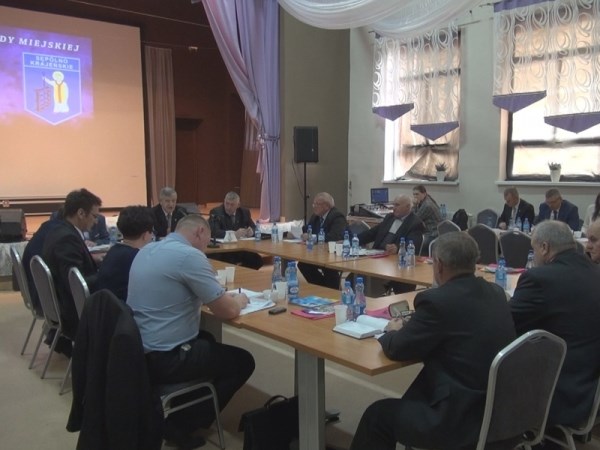 XIII Sesja Rady Miejskiej w Sępólnie Krajeńskim (WIDEO)