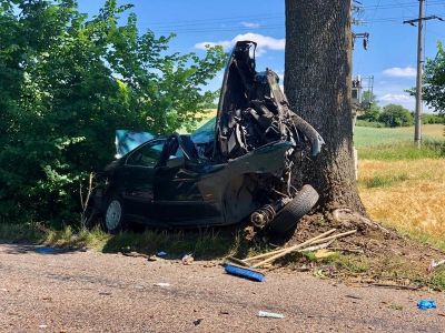 Poważny wypadek na trasie Więcbork - Jastrzębiec. Trzy osoby poszkodowane (FOTO)