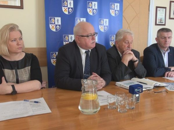 Konferencja prasowa władz Powiatu Sępoleńskiego (WIDEO)