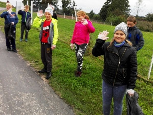 "Sprzątanie Świata" (FOTO)