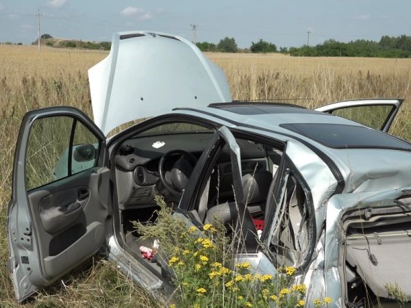 Piaseczno: dwie osoby poszkodowane po zderzeniu ciężarówki z osobówką [FOTO/WIDEO]