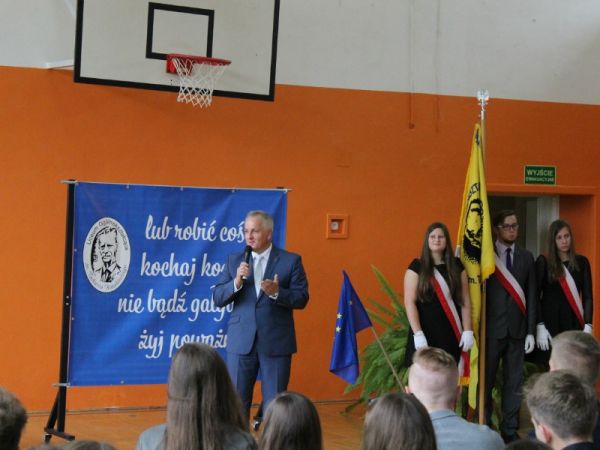 Rozpoczęcie roku szkolnego 2017/2018 w Powiecie Sępoleńskim (FOTO)
