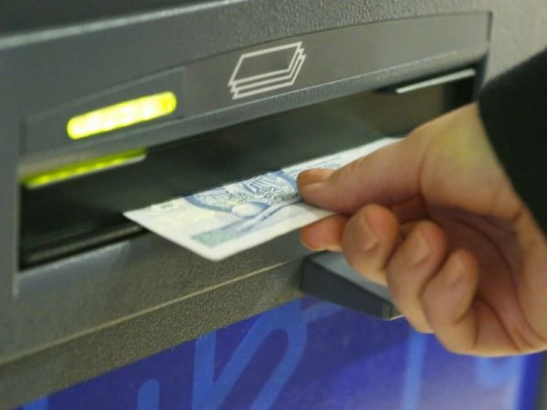 Strajk bankomatów w Polsce. Wypłacisz nie więcej niż 200 złotych [FOTO]