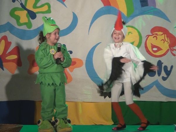 VIII Powiatowy Festiwal Piosenki Przedszkolnej "Wesoły Brzdąc" (WIDEO)