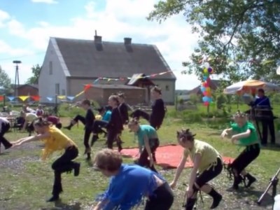 10-lecie zespołu tanecznego "Era" ze Szkoły Podstawowej w Wiśniewie (WIDEO)