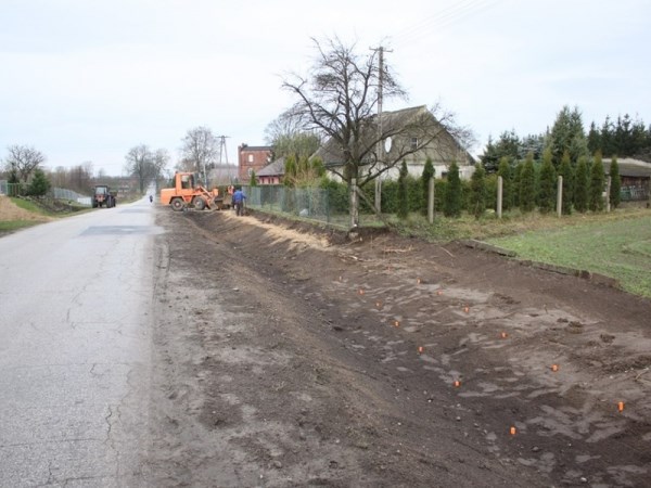 Włościbórz będzie miał nowy chodnik (FOTO)