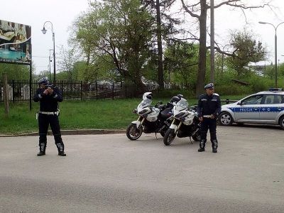 Bezpieczny weekend majowy na drogach naszego powiatu. Spodziewajmy się częstszych kontroli drogowych