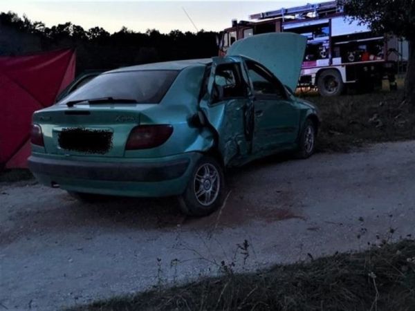 Wypadek na trasie Trzciany - Włościbórek. Nie żyje 29-letni mężczyzna (FOTO)