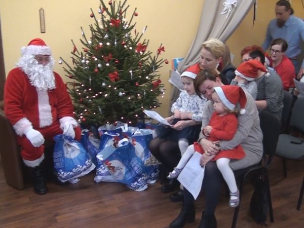 Święty Mikołaj w Centrum Małego Dziecka i Rodziny (WIDEO)