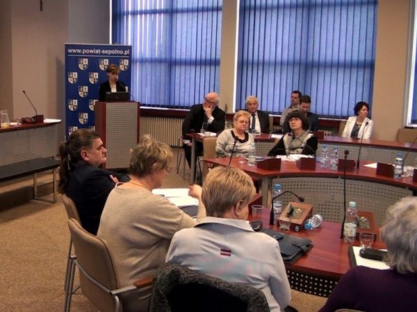 XXIX Sesja Rady Powiatu Sępoleńskiego (WIDEO)