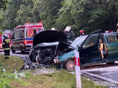 Groźny wypadek na krajowej 25 w okolicach Obkasu - pięć osób poszkodowanych [FOTO]