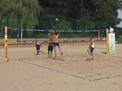 Pierwszy turniej w ramach V Grand Prix Powiatu Sępoleńskiego w siatkówce plażowej (WIDEO)