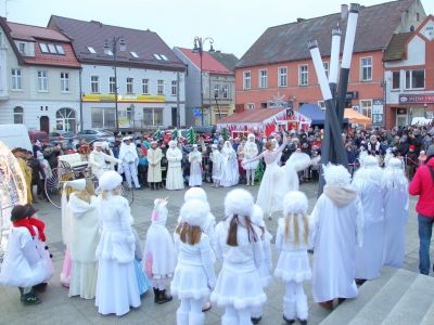 Ostatnia okazja dla spóźnialskich - kiermasz świąteczny w Sępólnie Krajeńskim [FOTO]