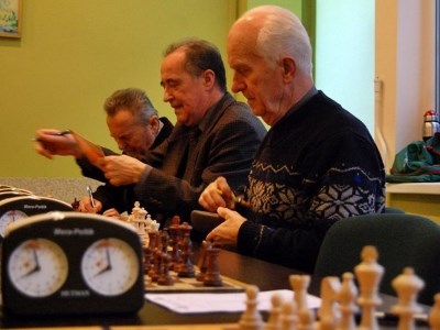 Rewelacyjny początek sezonu szachistów MGLKS Grom Wieża Więcbork