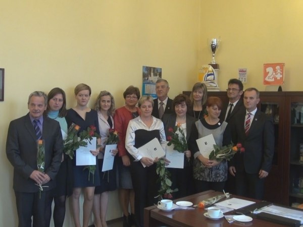 Wręczenie nagród na Dzień Edukacji Narodowej w Sępólnie (WIDEO)