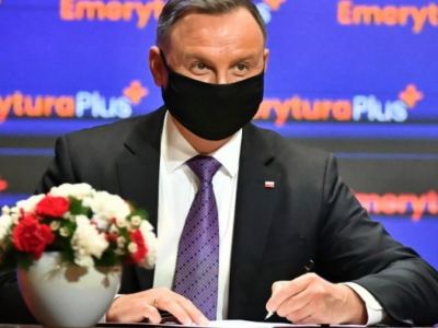 Prezydent podpisał ustawę w sprawie czternastej emerytury [WIDEO]