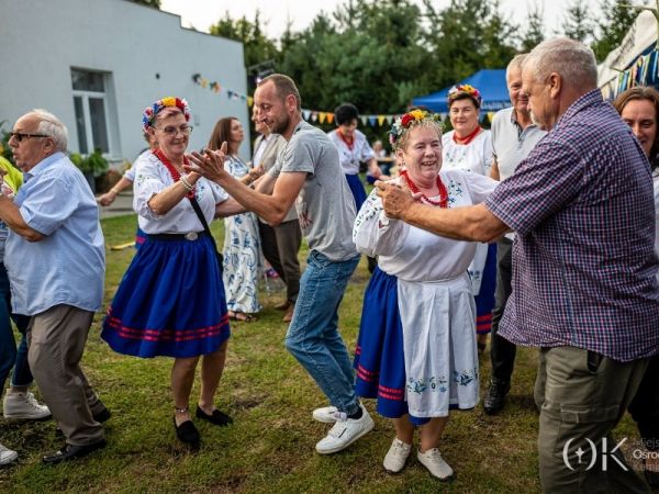 Potańcówka w Dąbrówce [FOTO]