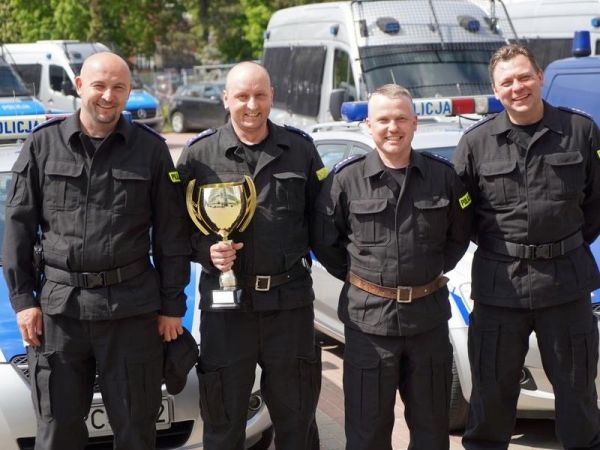 Policjant Służby Kryminalnej Roku 2019 - policjanci z Sępólna Krajeńskiego najlepszą drużyną w eliminacjach (FOTO/WIDEO)