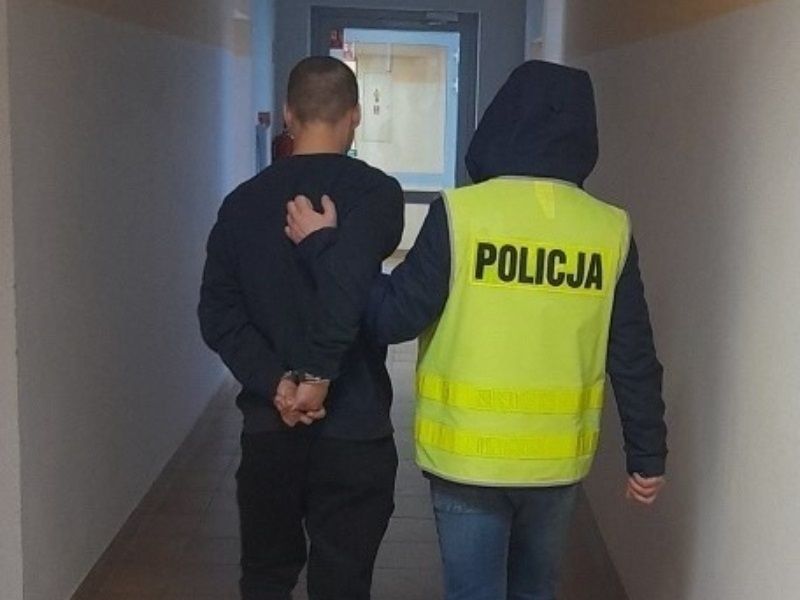 19 i 24-latek zostali zatrzymani z narkotykami [FOTO]