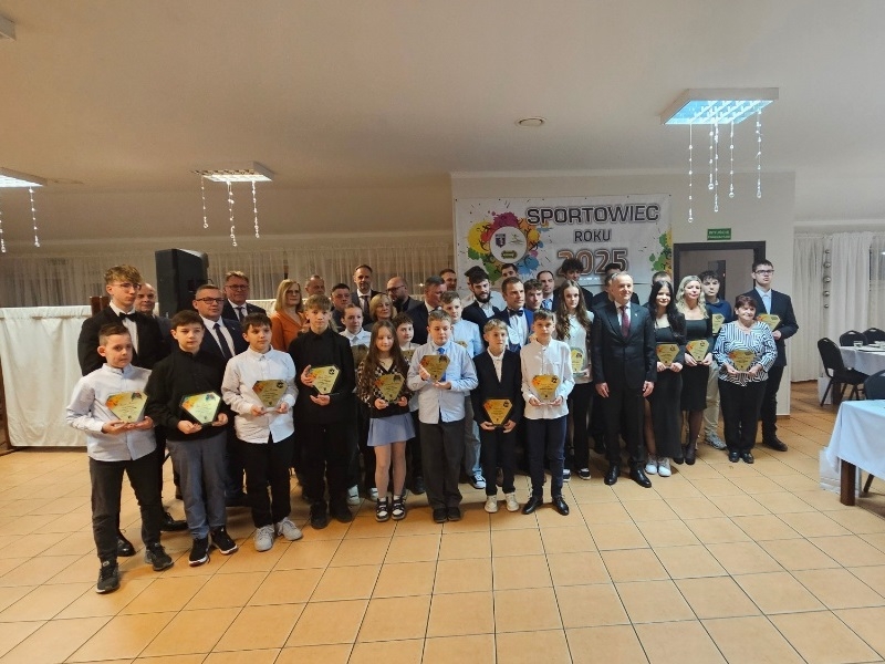 Wiktoria Ilcewicz i Przemysław Paterek sportowcami roku 2025 w gminie Sępólno Krajeńskie [FOTO/WIDEO]